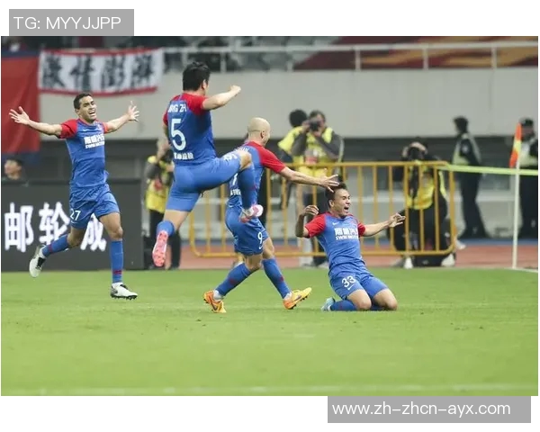 重庆对阵上海上港精彩直播全程回顾与赛后分析